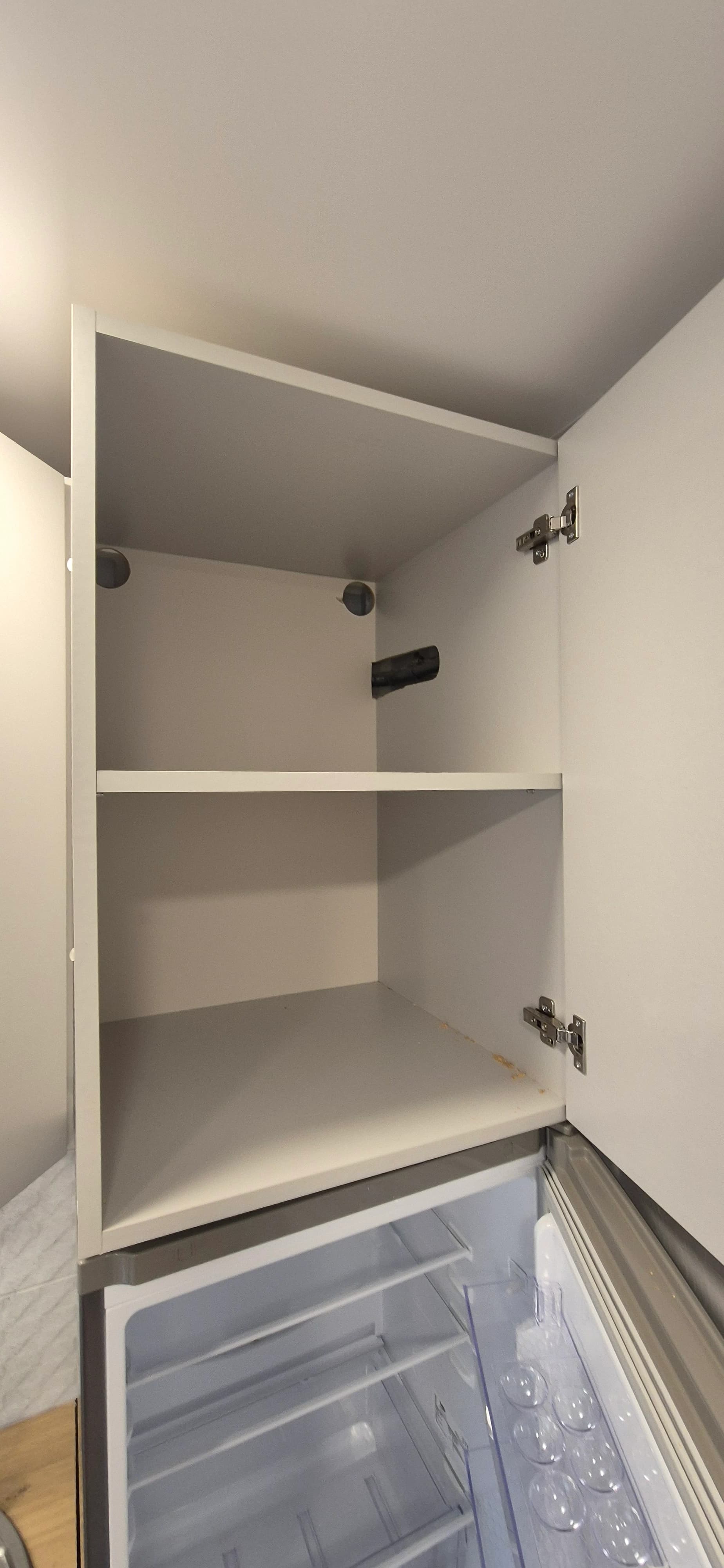 Deep apartment cleaning including windows
