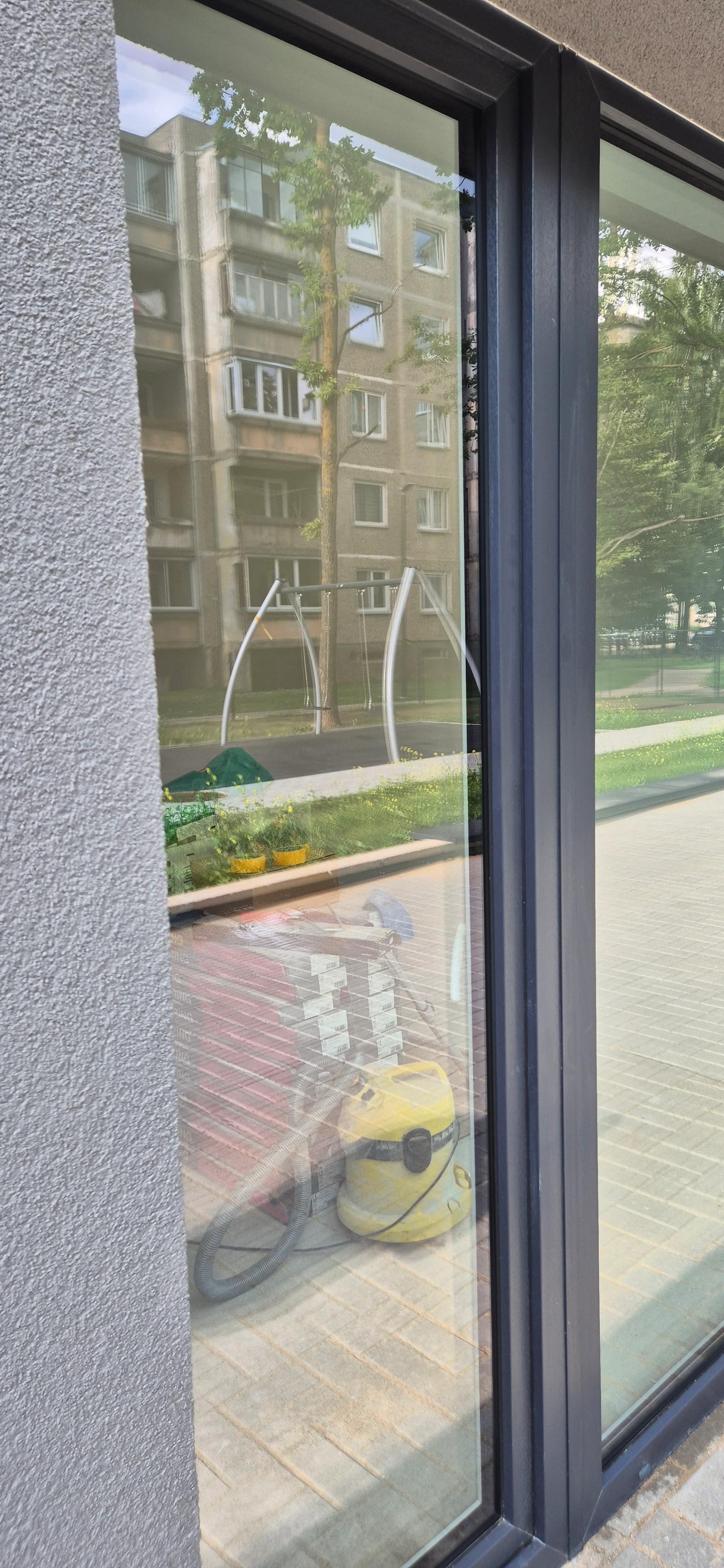 House window and glass roof cleaning