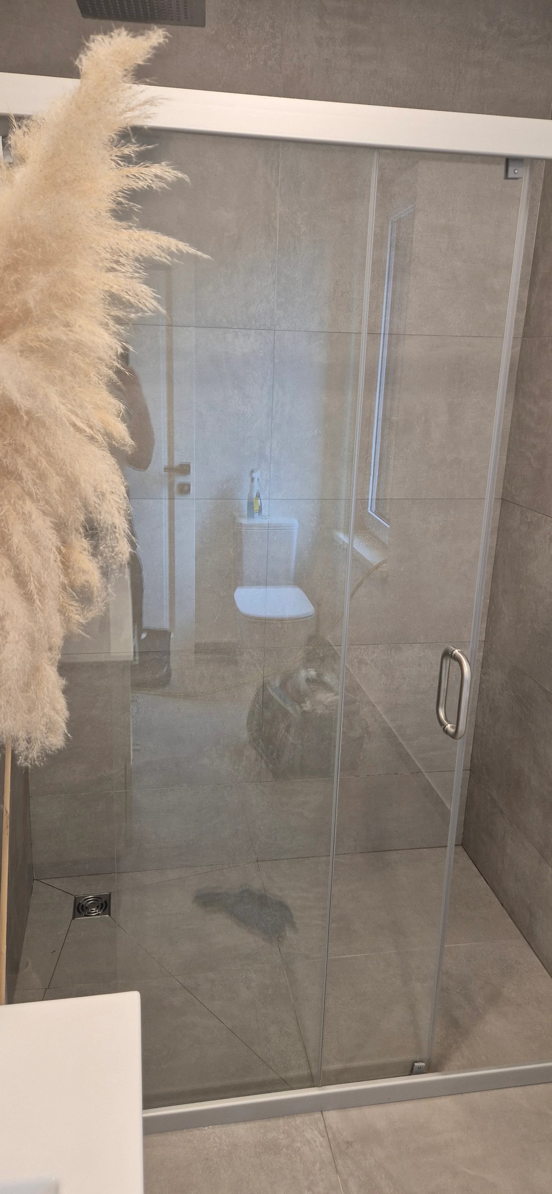 Bathroom cleaning
