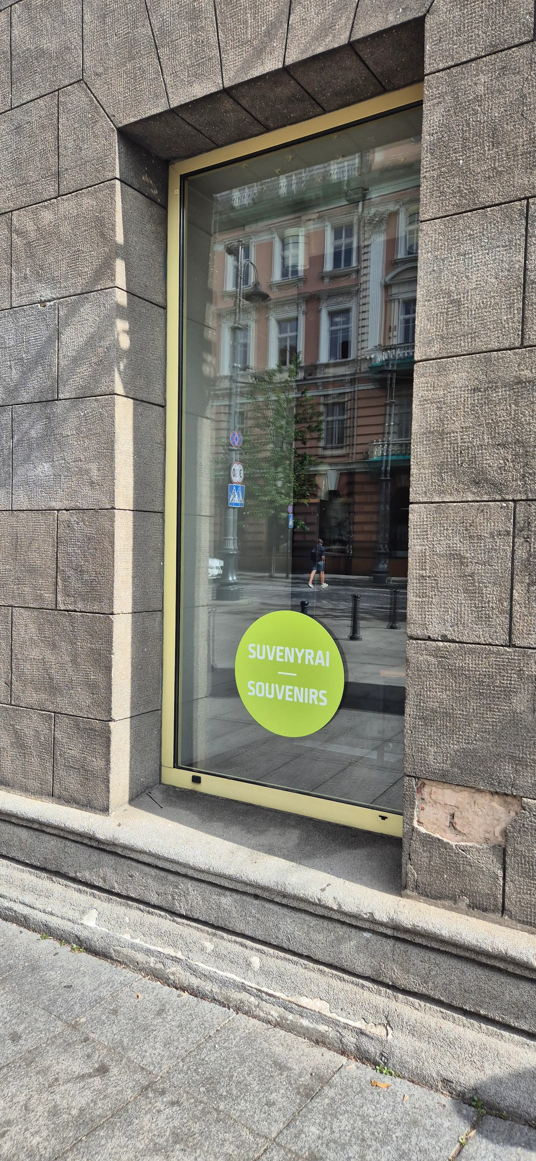 Bookstore window cleaning
