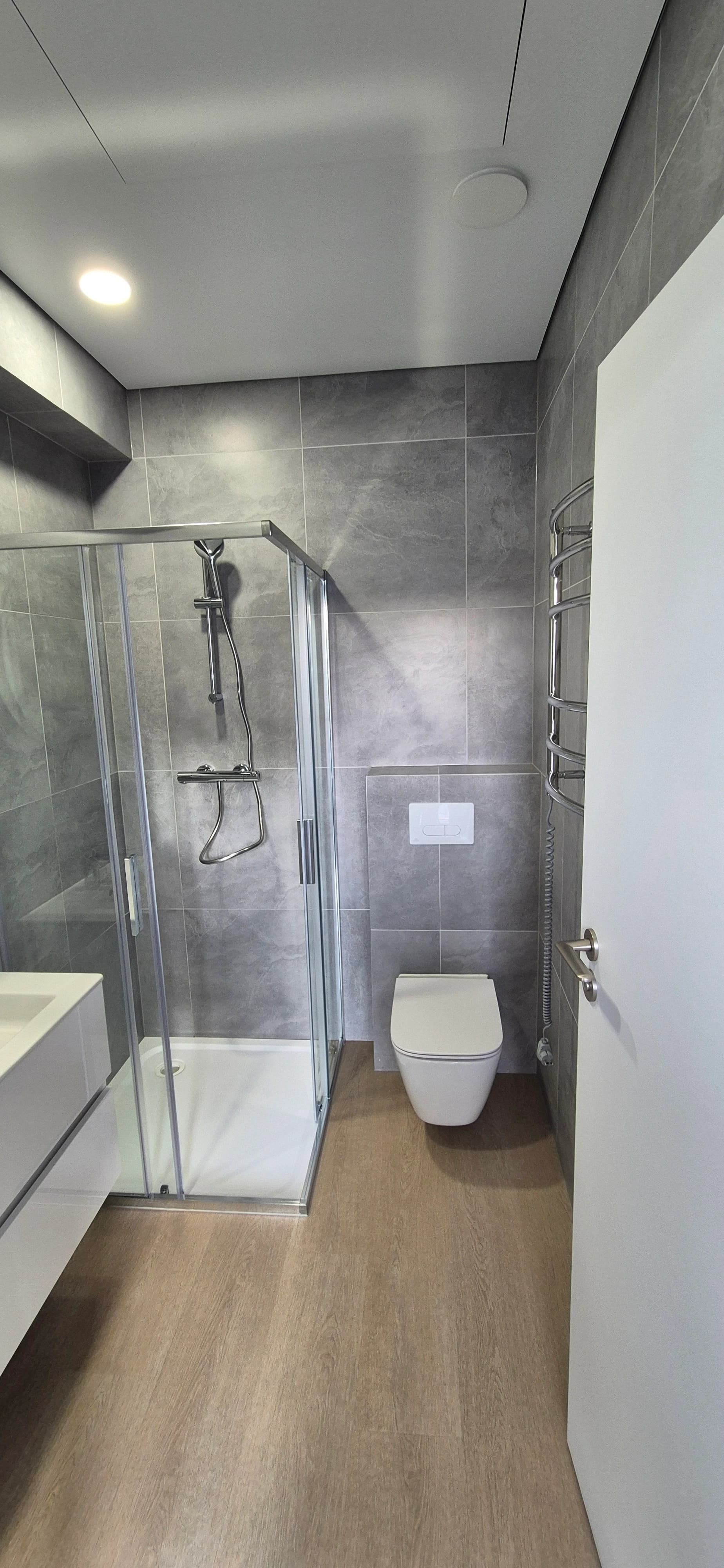 Apartment cleaning after construction