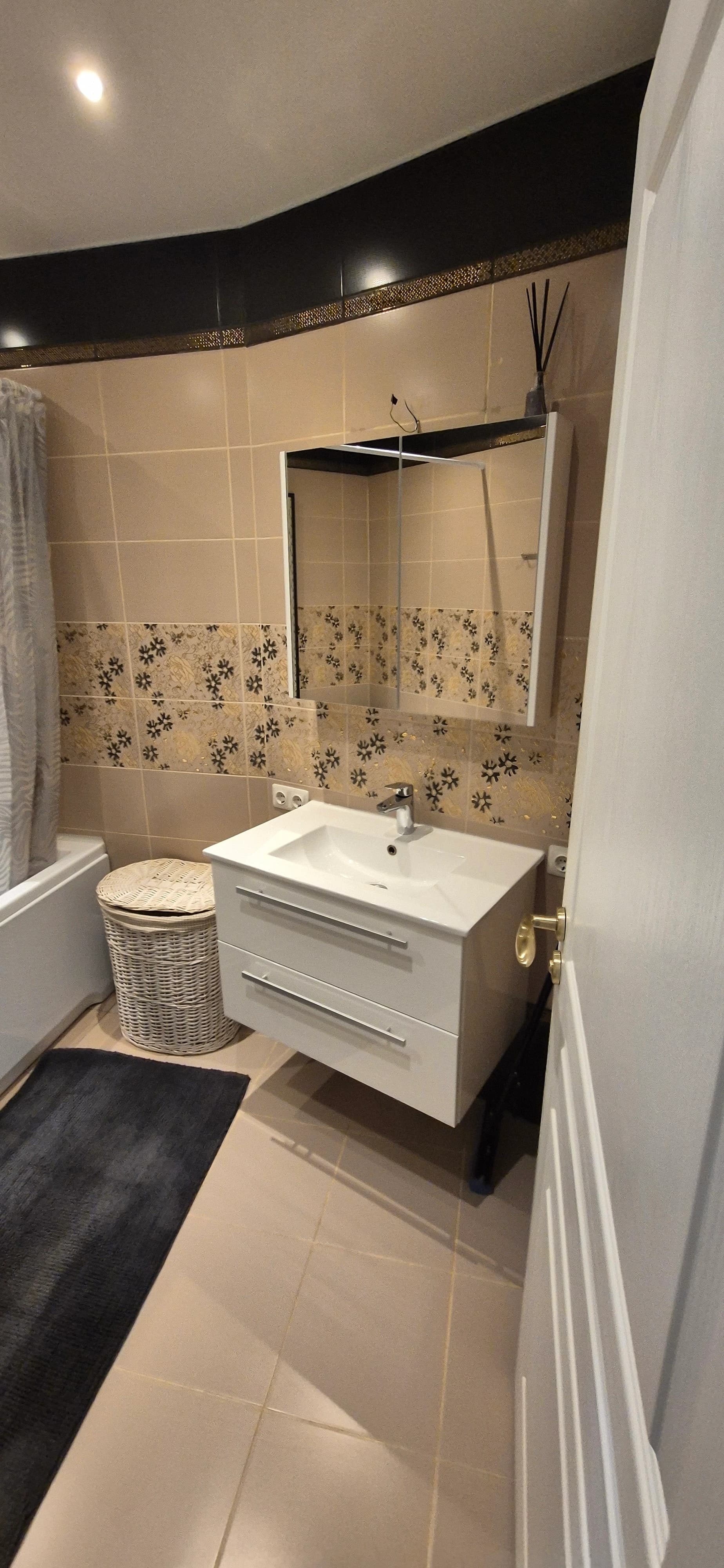 Deep apartment cleaning (furnished)