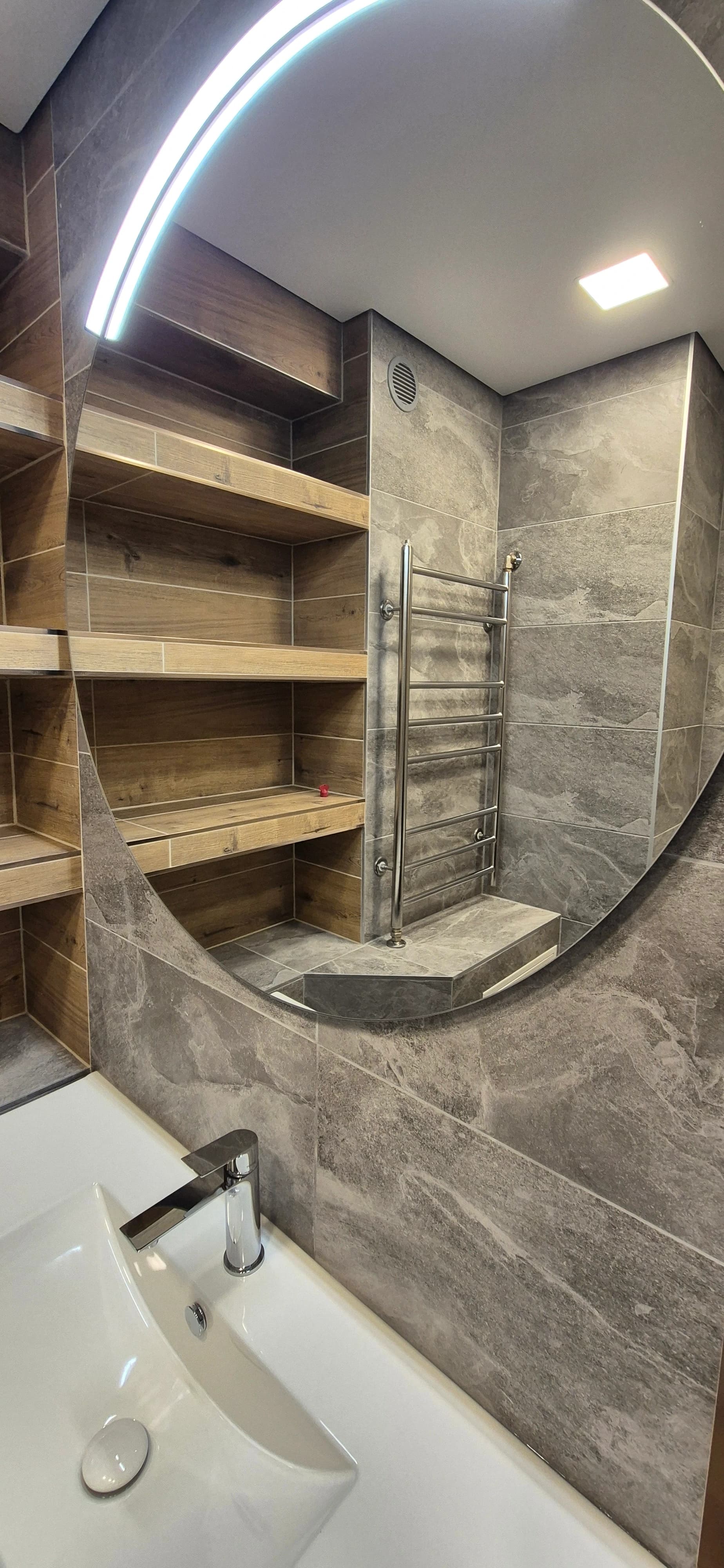 Apartment cleaning after renovation
