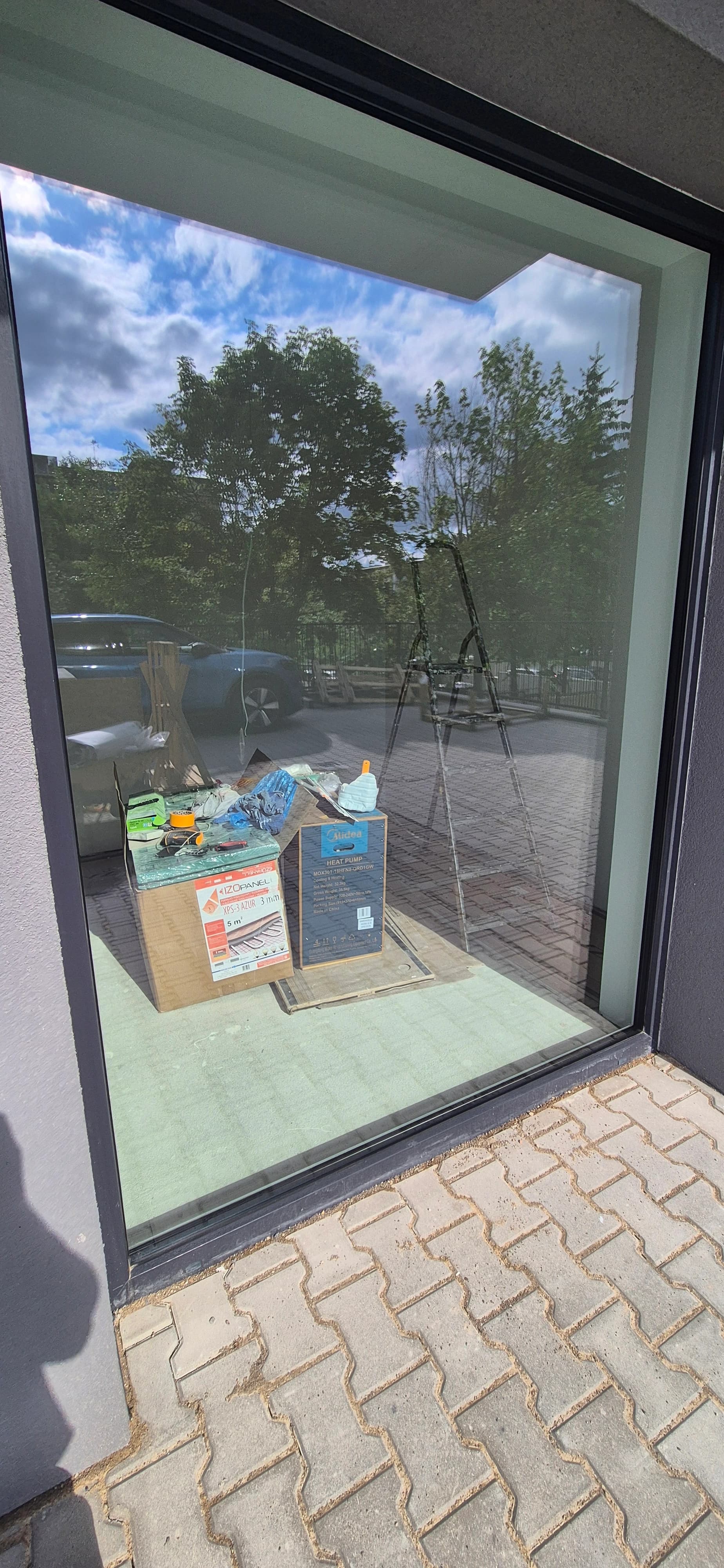 House window and glass roof cleaning