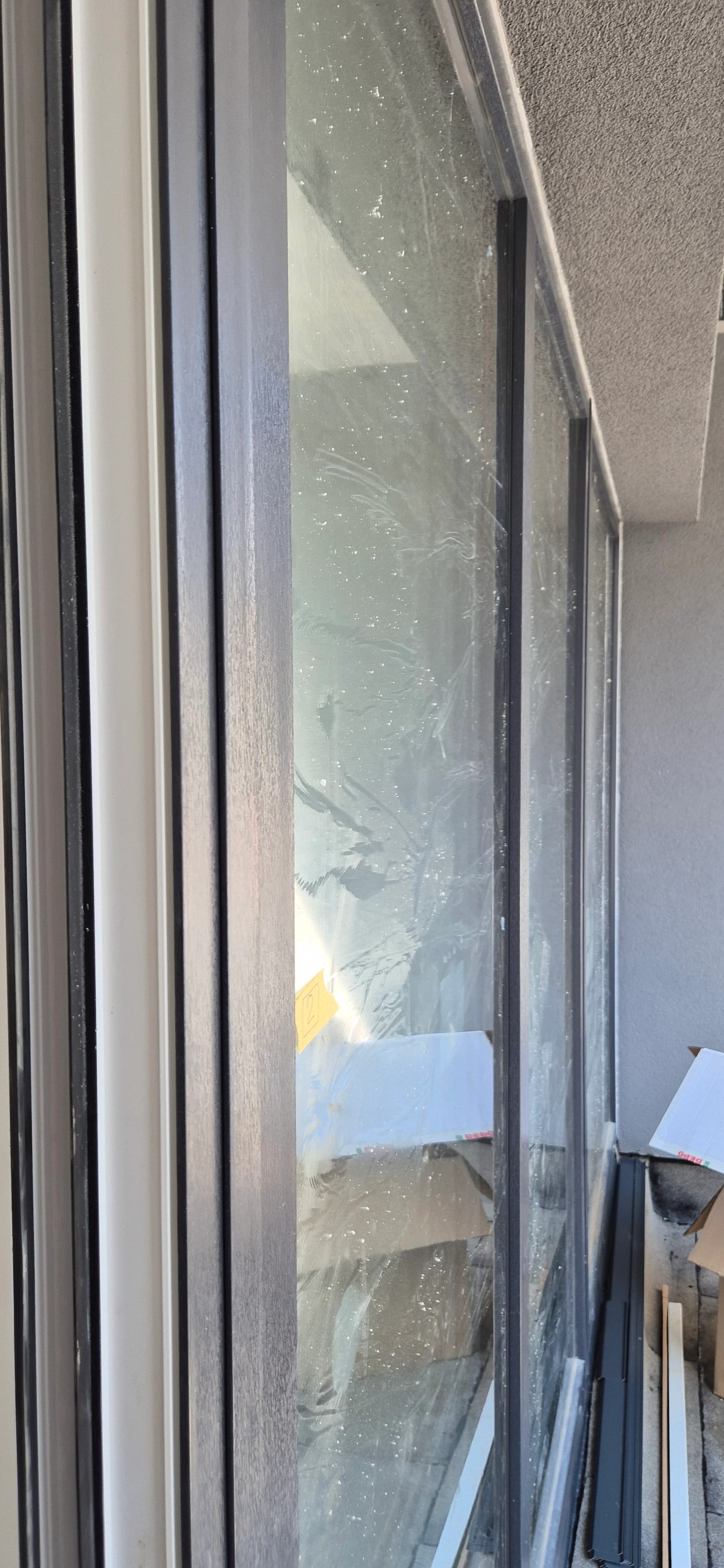 Cleaning of a newly built apartment