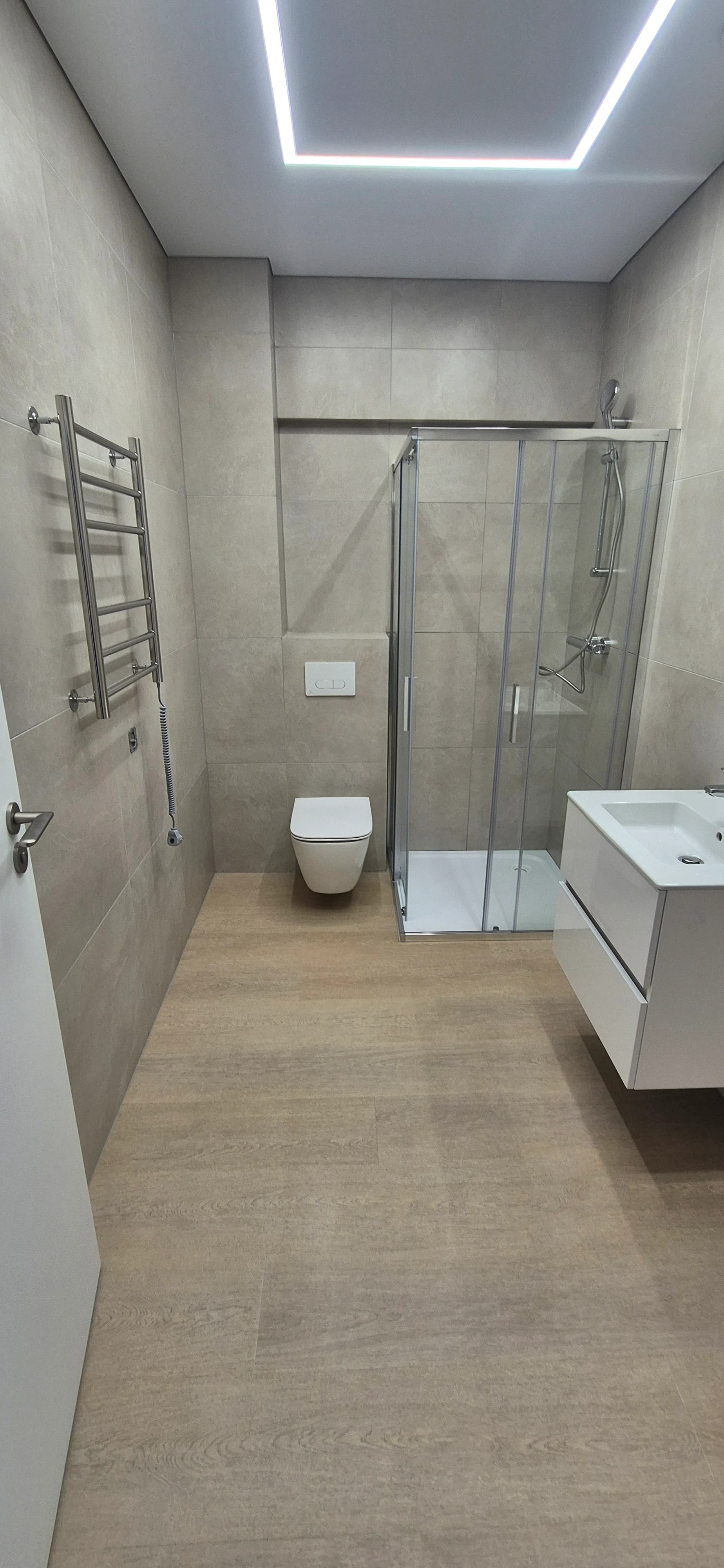 Apartment cleaning after construction