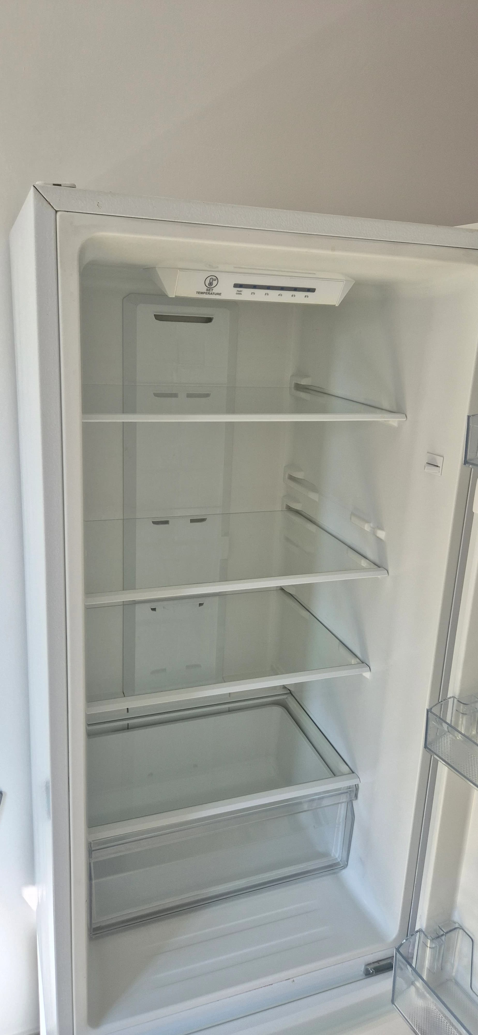 Move-out apartment cleaning