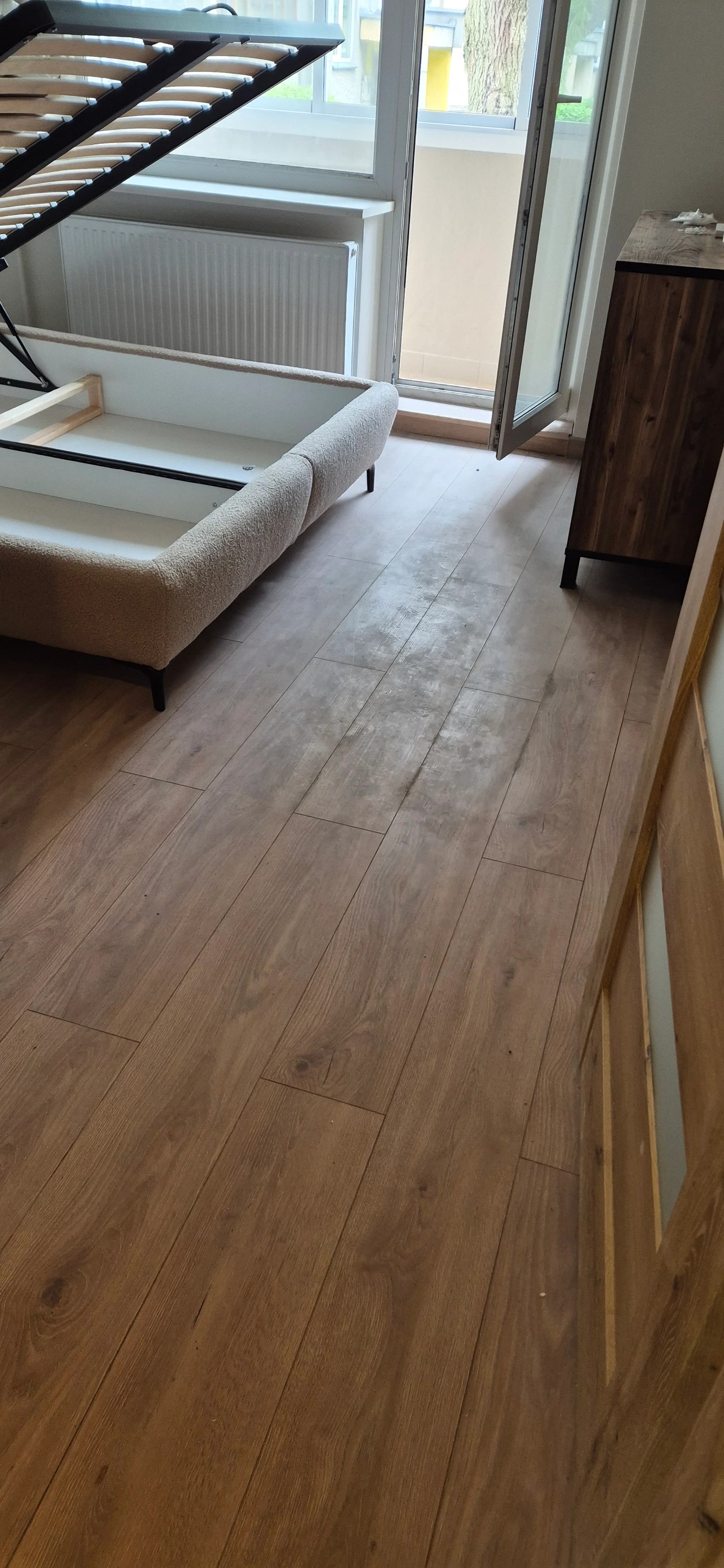 Apartment cleaning after renovation