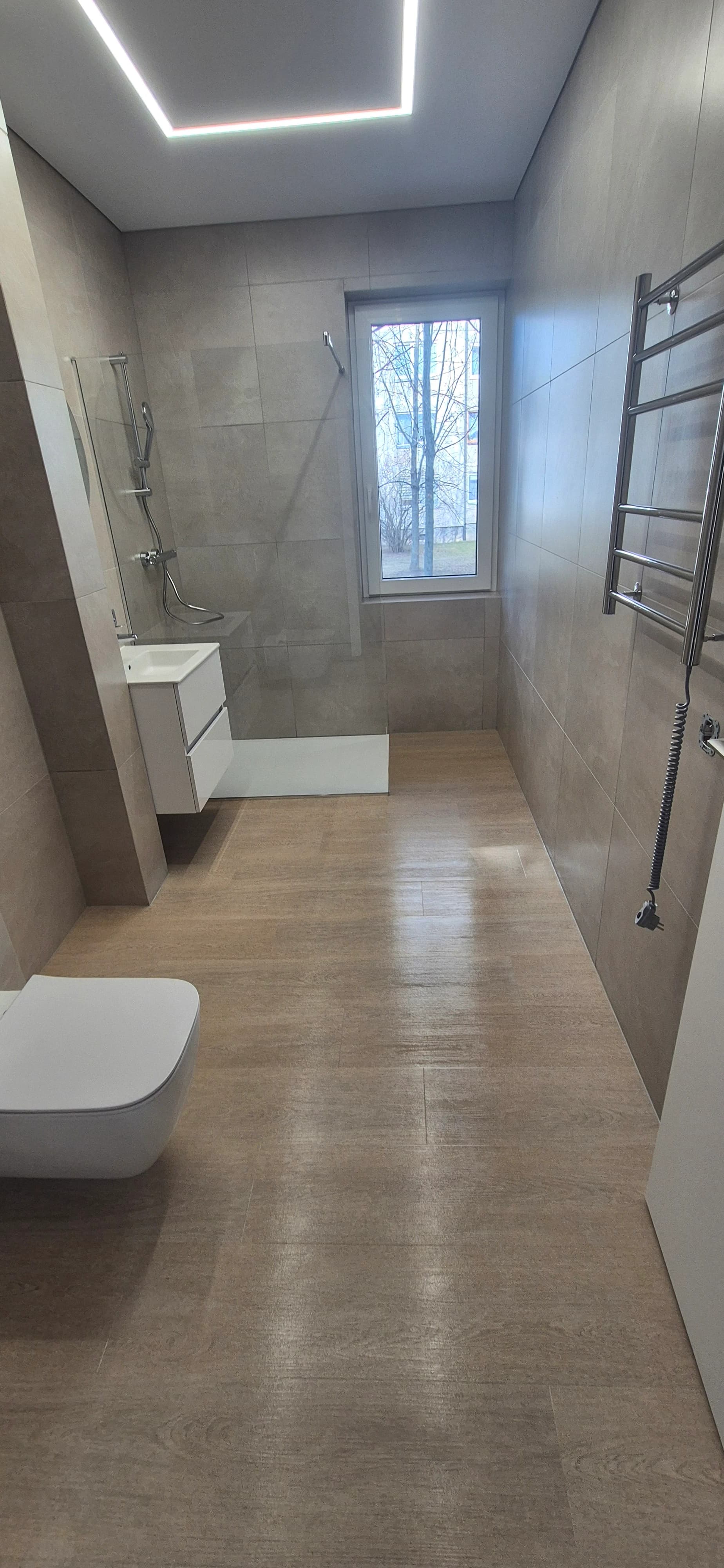Apartment cleaning after construction