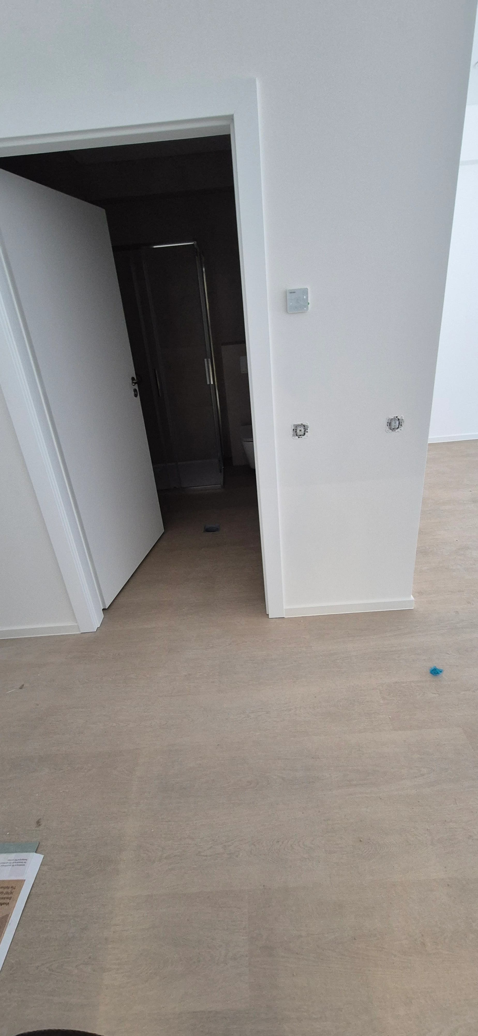 Cleaning of a newly built apartment