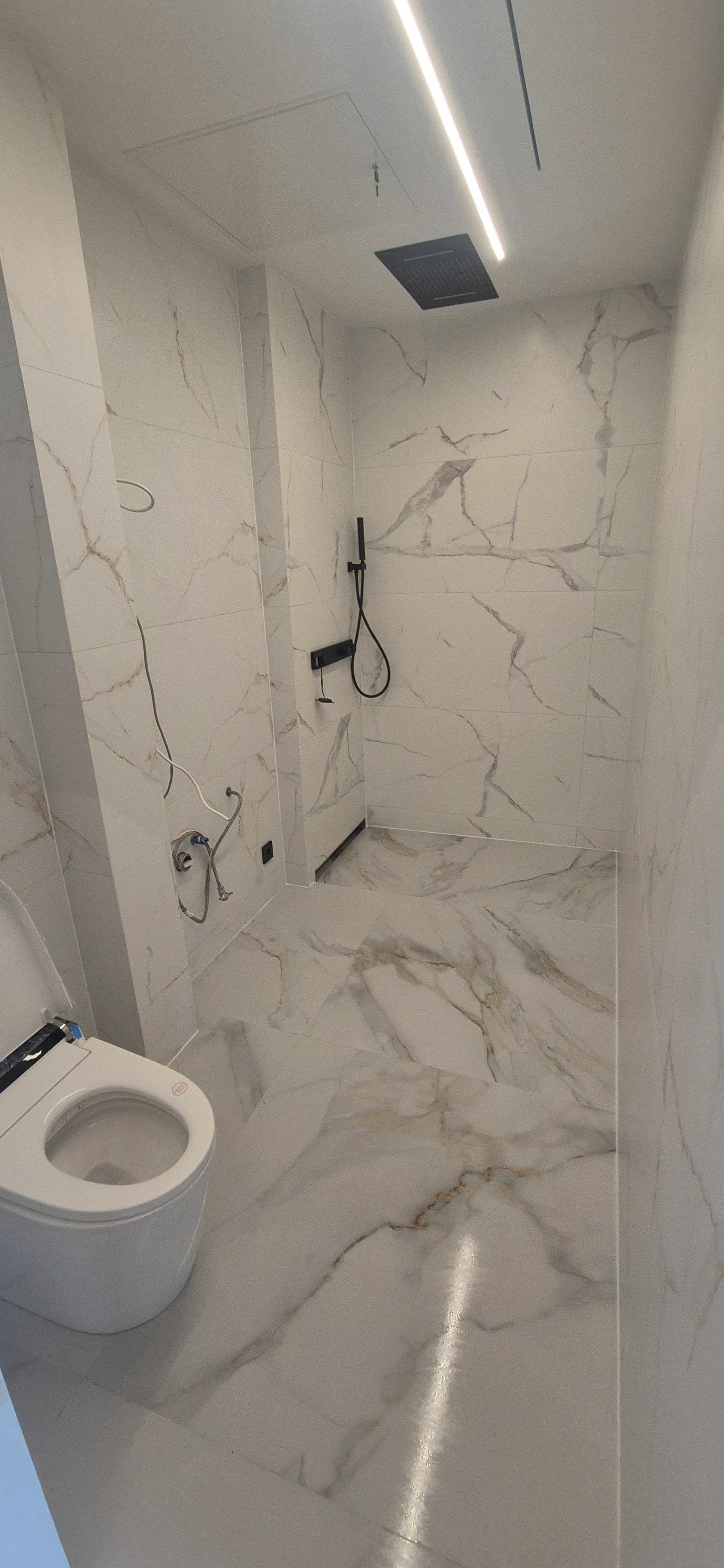 Luxury apartment cleaning after construction