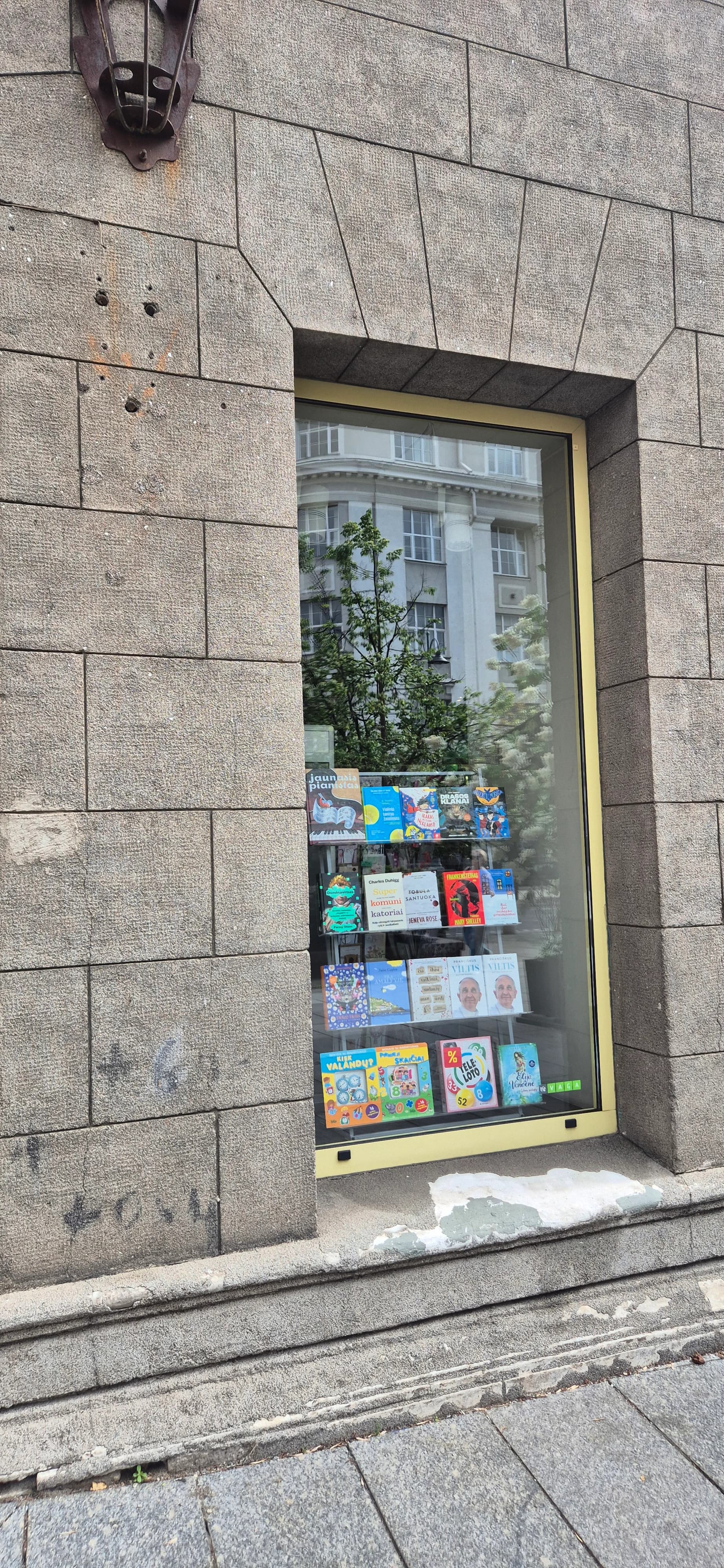 Bookstore window cleaning