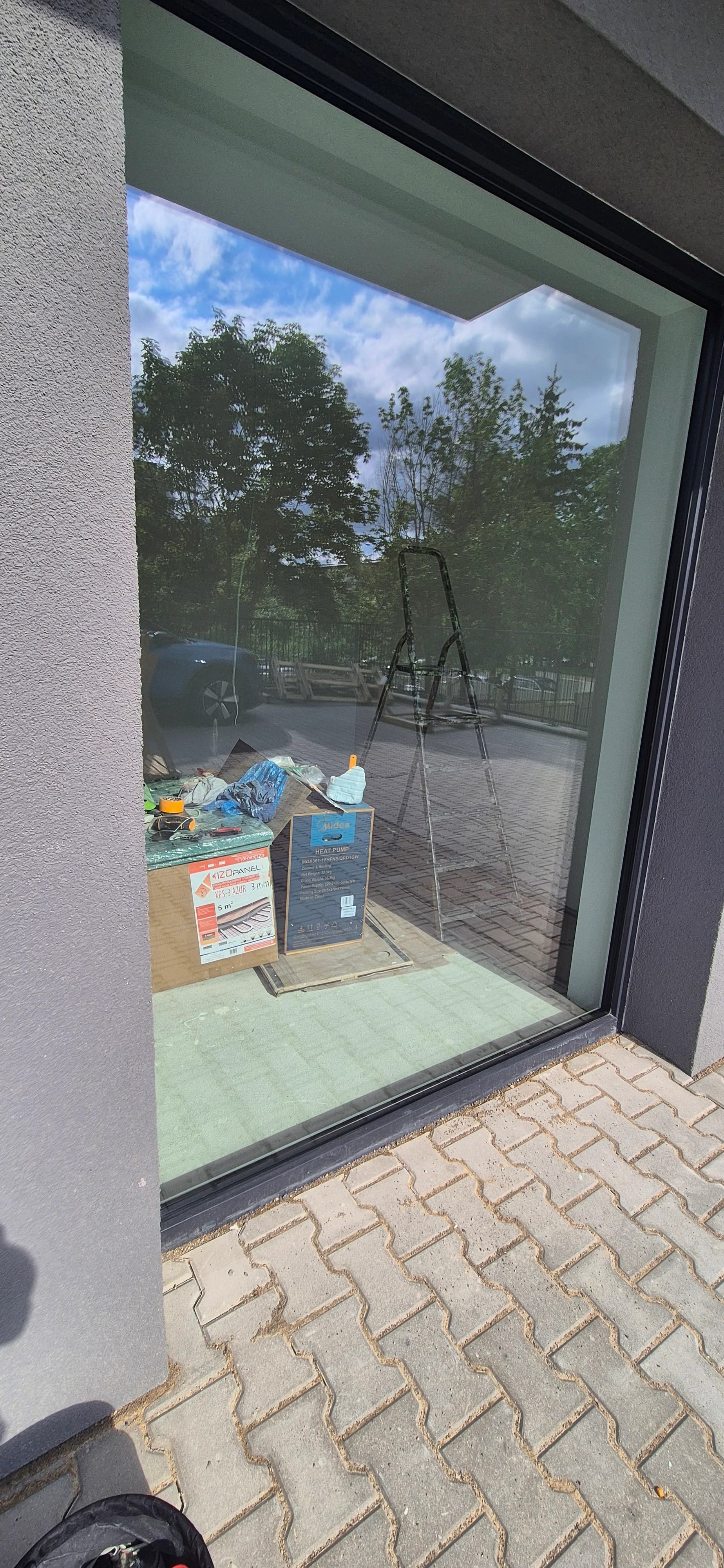 House window and glass roof cleaning