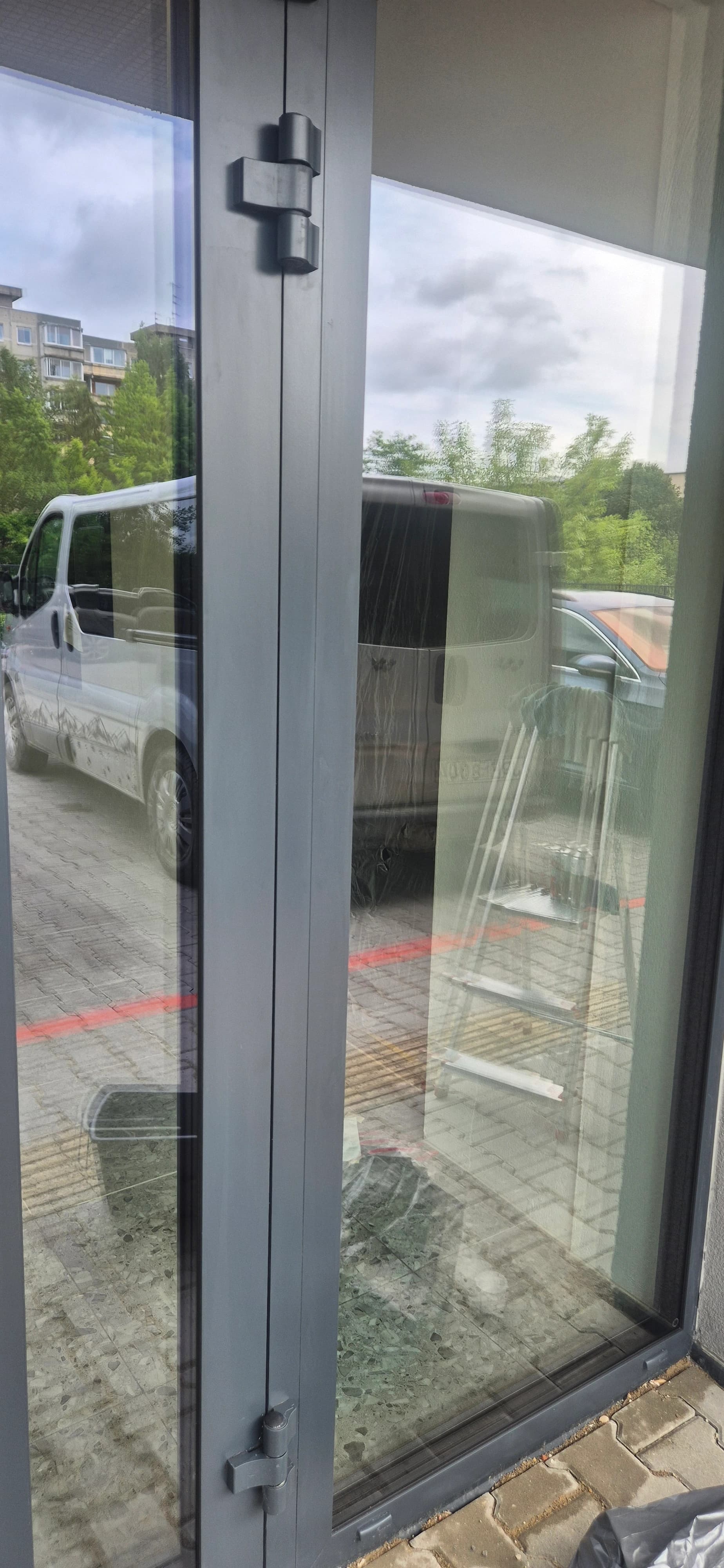 House window and glass roof cleaning