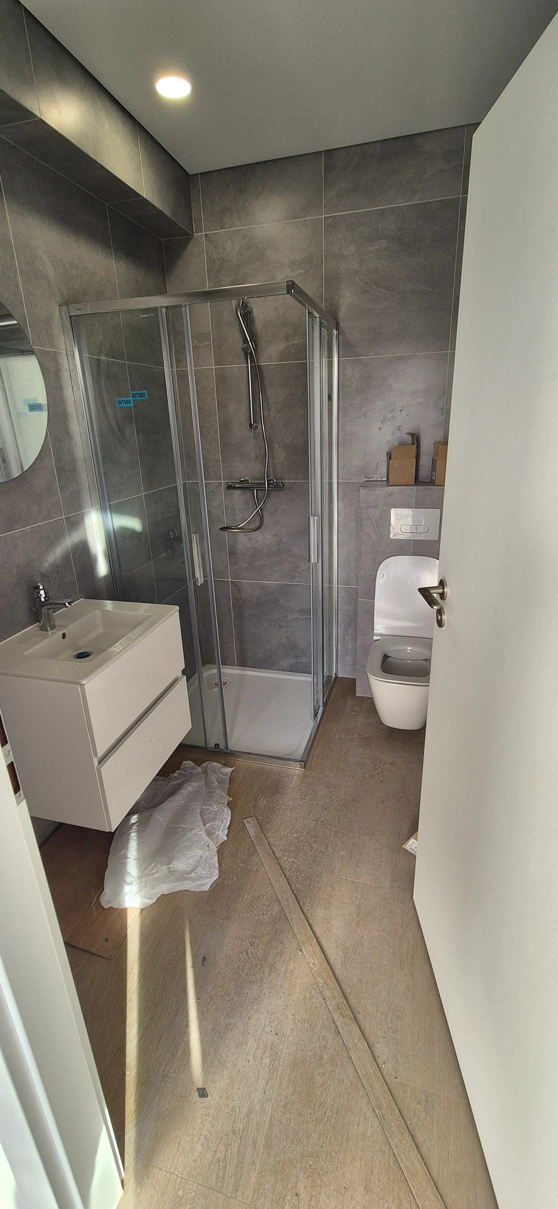 Apartment cleaning after construction