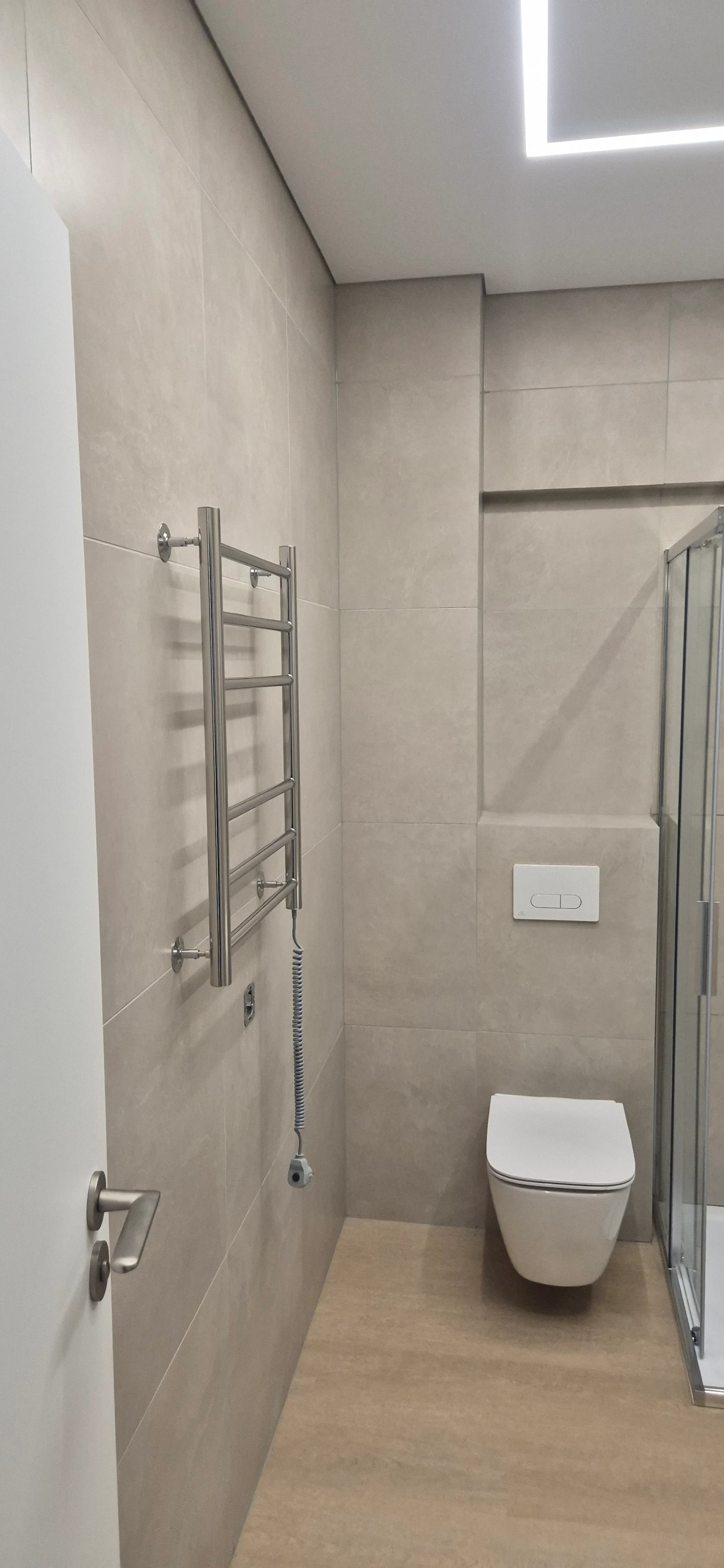 Apartment cleaning after construction