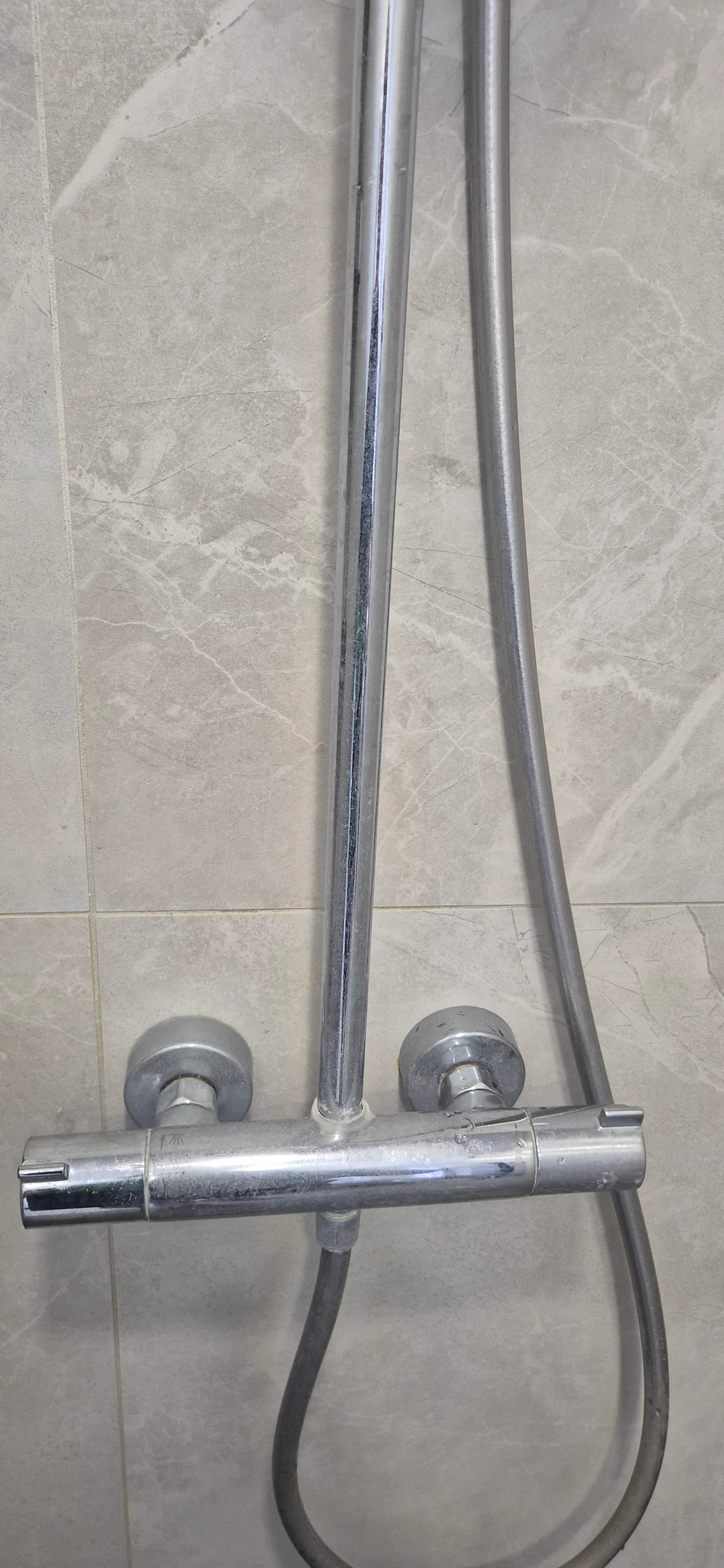Appliance and bathroom cleaning