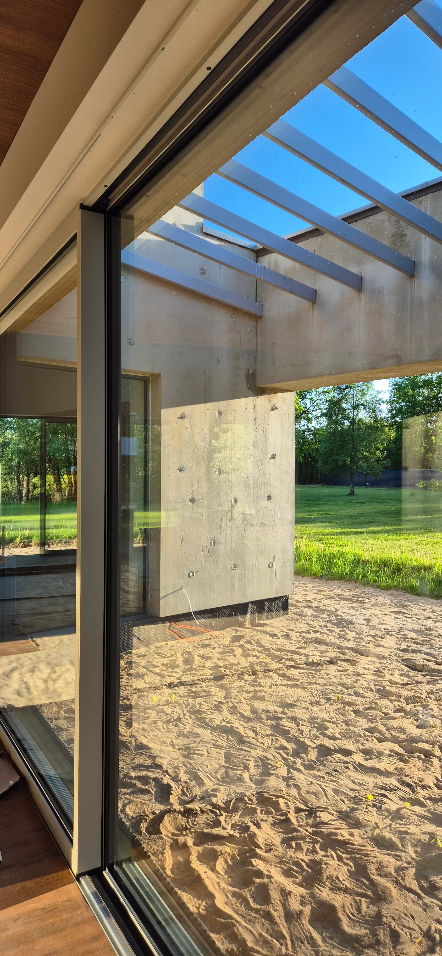 Glass roof and window cleaning at a house