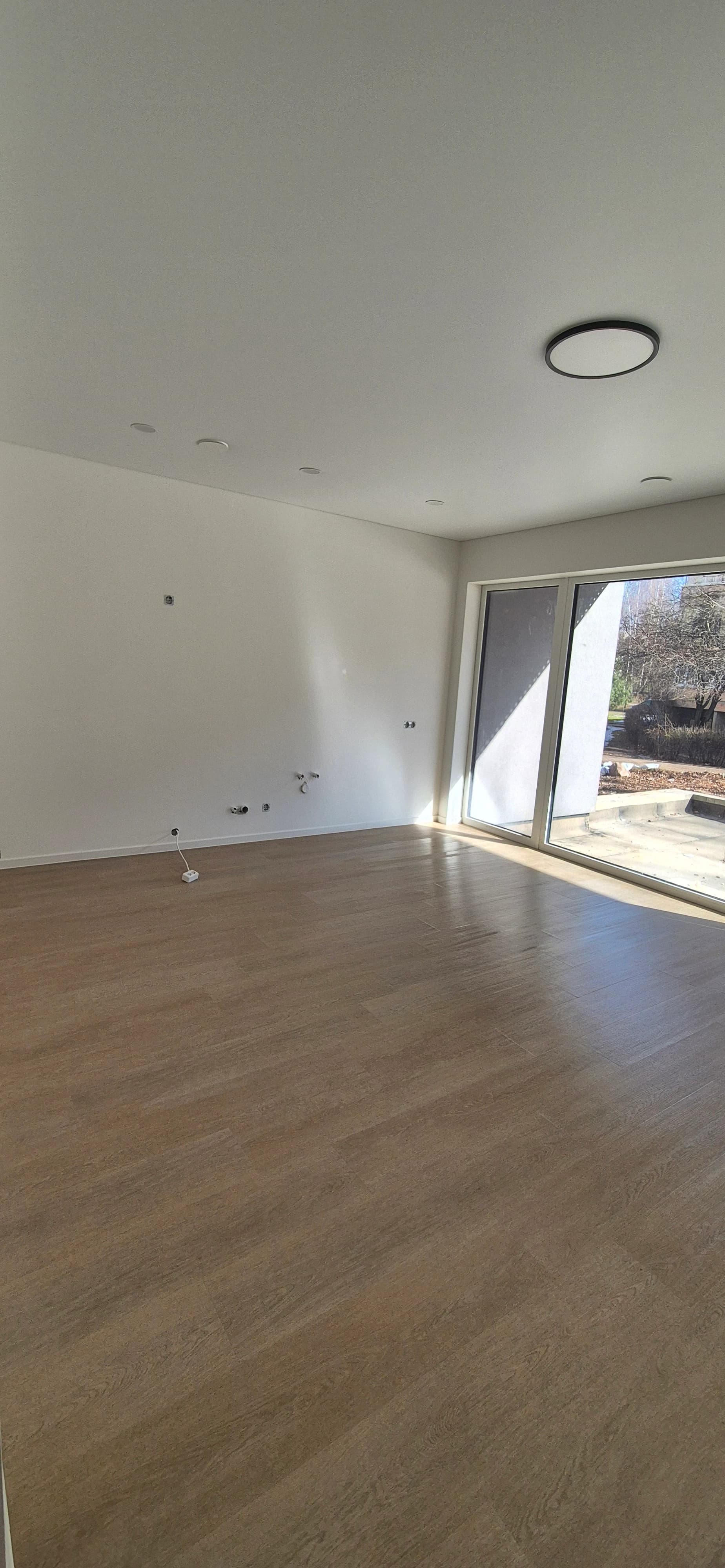 Cleaning of a newly built apartment