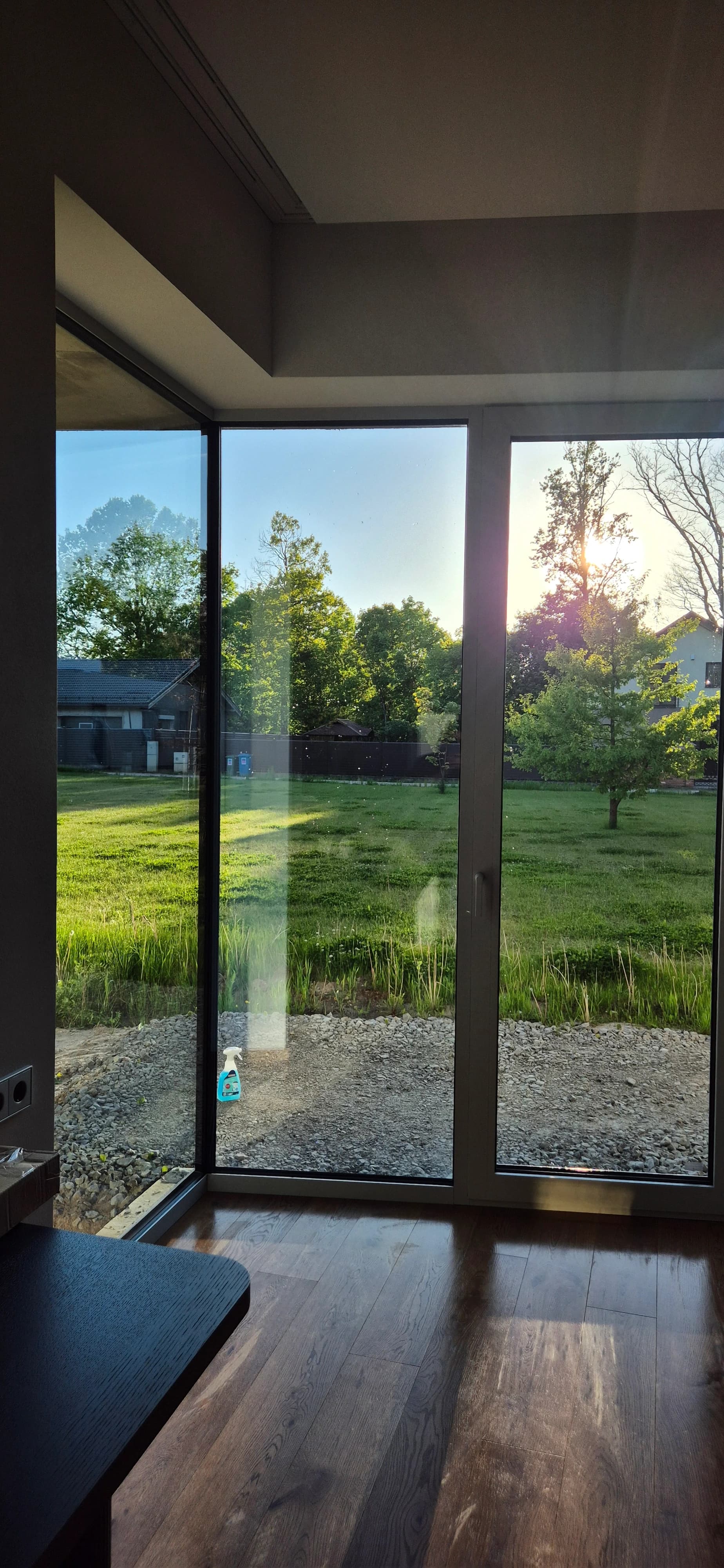 Glass roof and window cleaning at a house