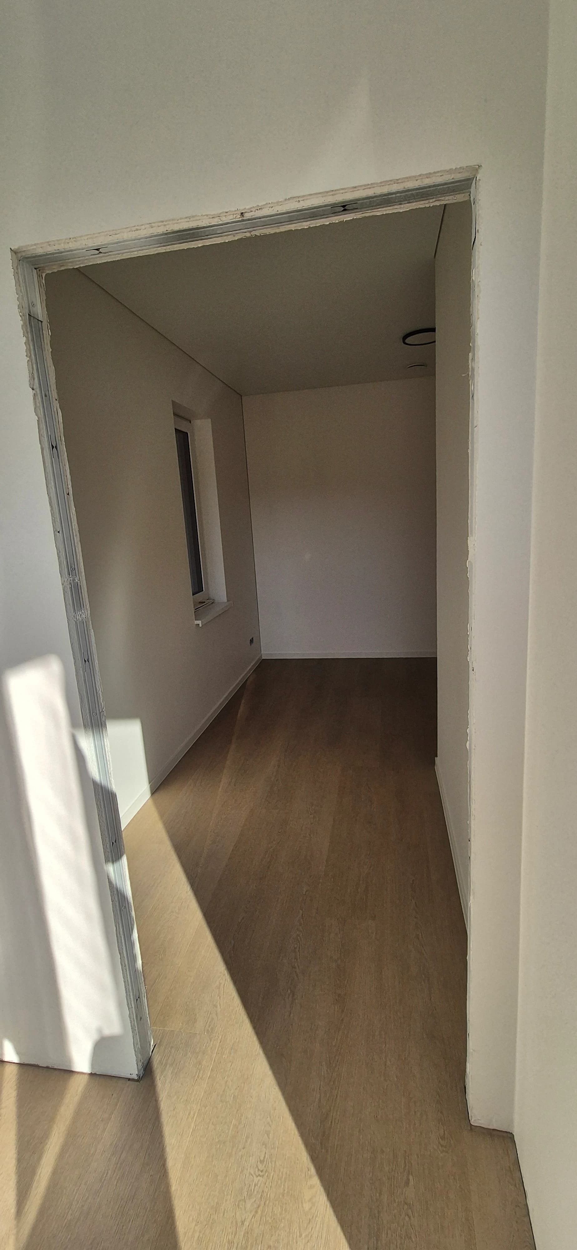 Cleaning of a newly built apartment