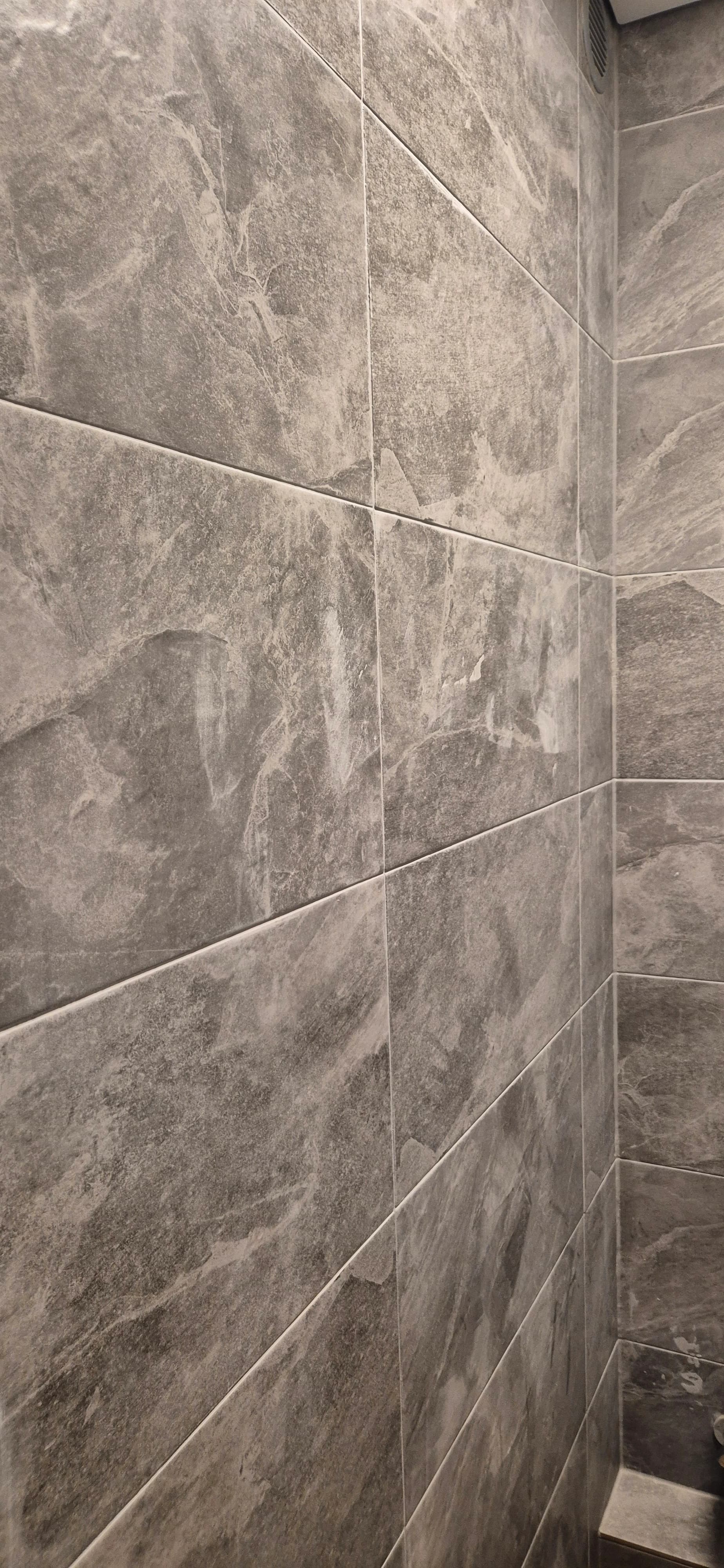 Apartment cleaning after renovation