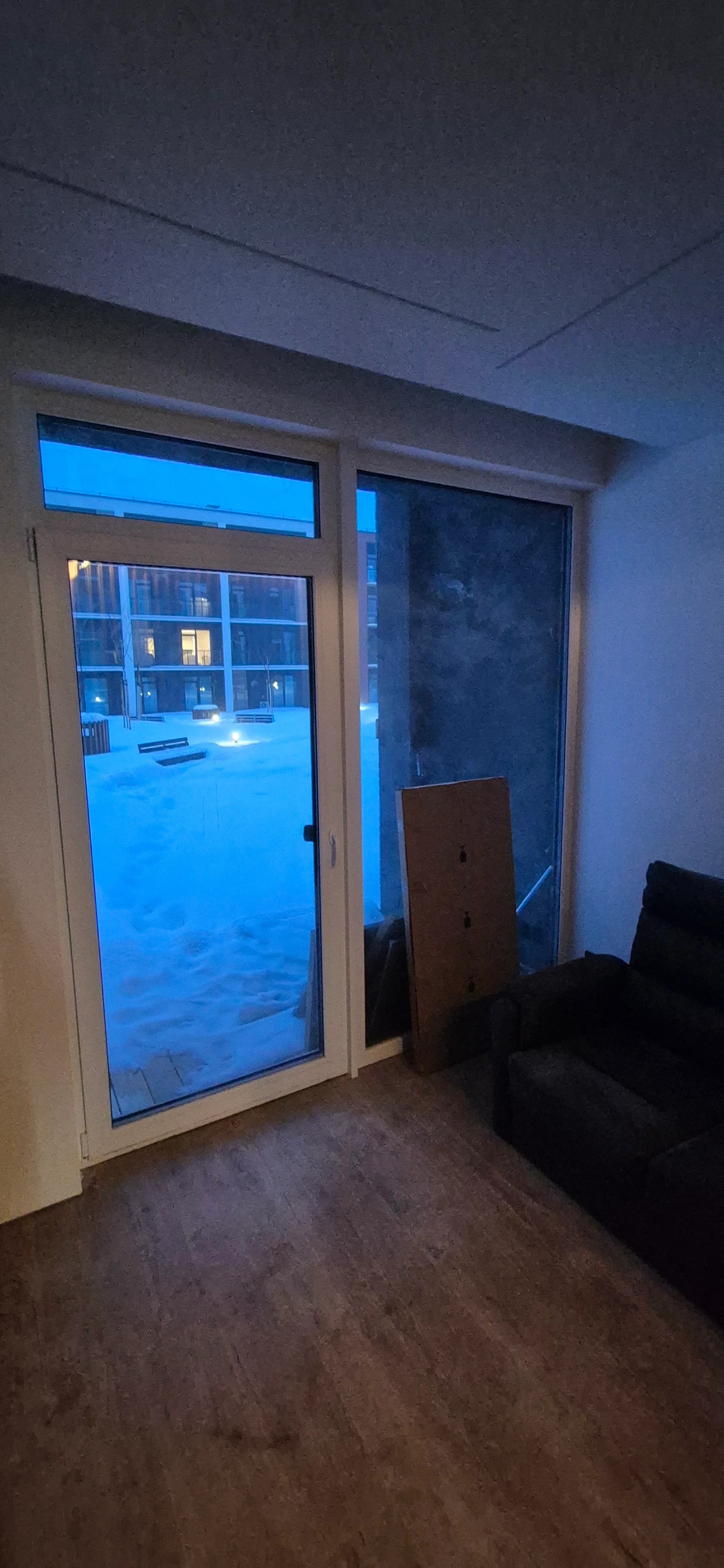 Modernaus buto po statybų valymas
