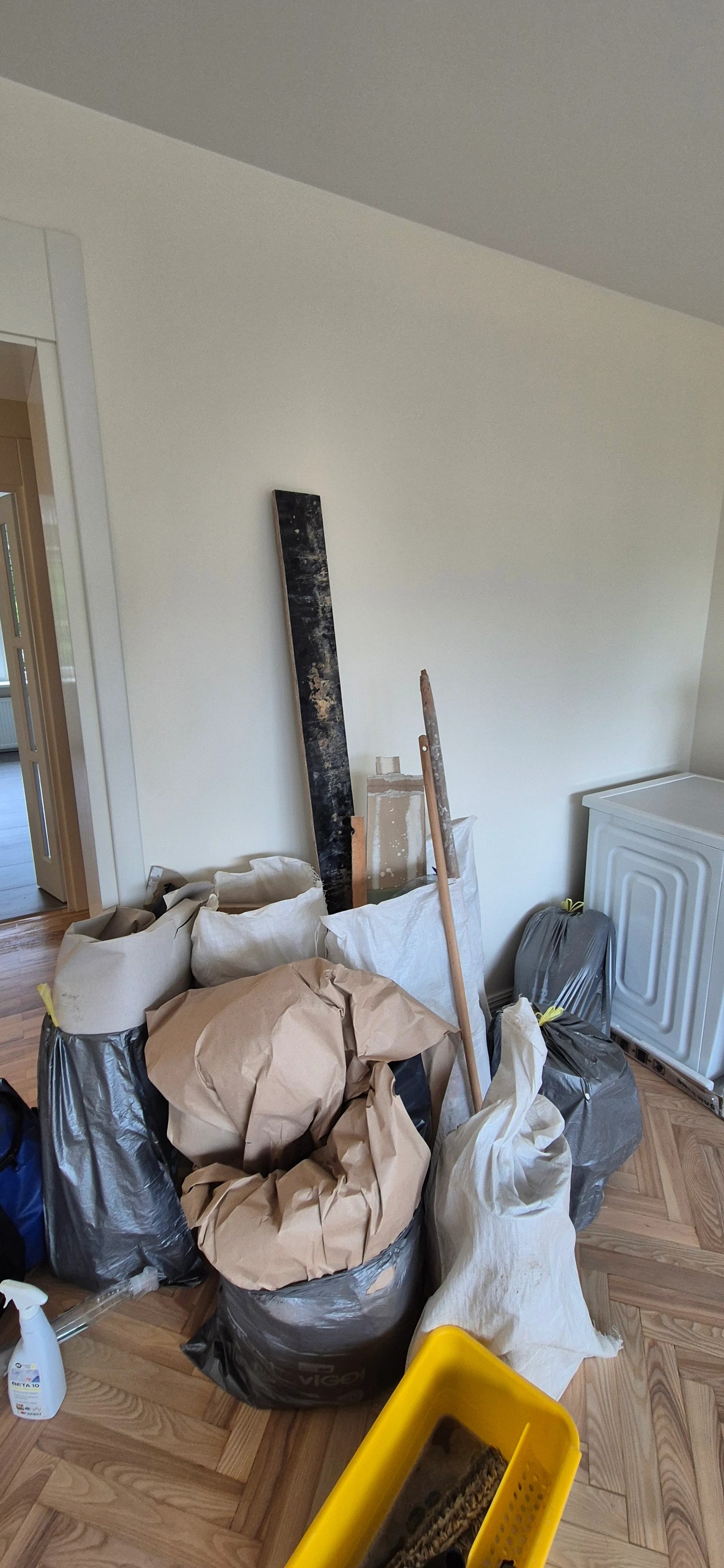 Old Town apartment cleaning after renovation