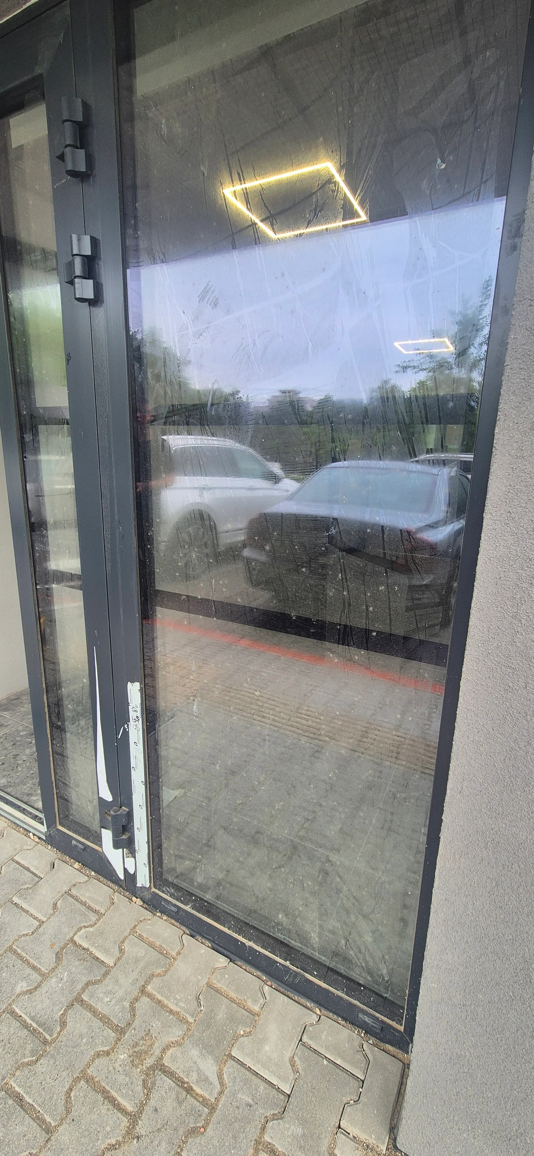 House window and glass roof cleaning
